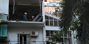 Σοκαριστικές φωτό μετά την έκρηξη σε πολυκατοικία στους Αμπελόκηπους -Ενας νεκρός, μια σοβαρά τραυματίας