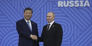 Ο Σι Τζινπίνγκ και ο Βλαντίμιρ Πούτιν