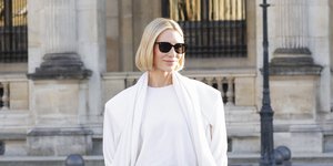 Πώς να φορέσετε το δερμάτινο παντελόνι μετά τα 50