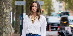 Οι πιο cool fashionistas έχουν το τζιν της Chloé που μας ταξιδεύει πίσω στη δεκαετία του '70