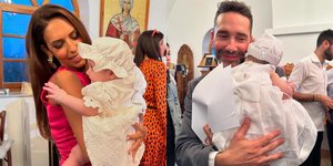 Μαρία Βούσουλα και Κωνσταντίνος Γεώργιζας βάφτισαν τις δίδυμες κόρες τους