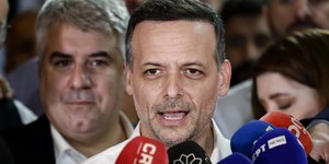 Ο Χάρης Δούκας κάνει δηλώσεις μετά το αποτέλεσμα του α' γύρου στο ΠΑΣΟΚ