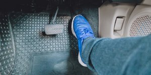 Γκάζι αυτοκίνητο