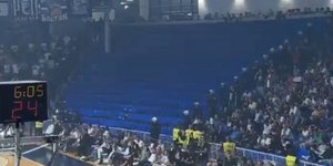 Μπουντούτσνοστ - Ερυθρός Αστέρας