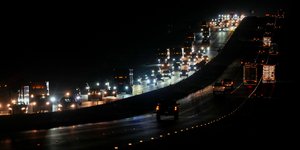 Χιλιάδες κάτοικοι στη Φλόριντα εκκενώνουν τα σπίτια τους πριν το πέρασμα του κυκλώνα Milton