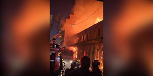 Φωτιά σε κτίριο στον Πειραιά