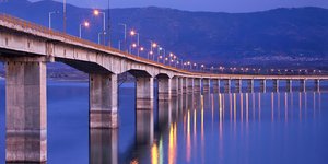 Γέφυρα Σέρβια