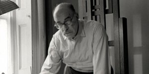 Νίκος Χατζηκυριάκος-Γκίκας στο εργαστήριό του