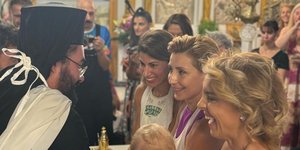 Η Γιούλικα Σκαφιδά βάφτισε τον γιο της / Φωτογραφία: Instagram