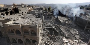 καπνοι σε χαλασματα