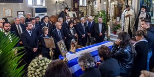 Κηδεία της Βάσως Παπανδρέου στο Αίγιο/Φωτογραφία: Eurokinissi