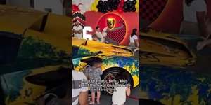 Παιδιά ζωγραφίζουν μια πανάκριβη Ferrari