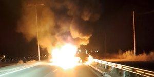 Από τη φωτιά στο αυτοκίνητο στη Λάρισα