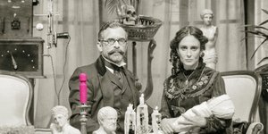 Μια σοβαρή κωμωδία για τη σεξουαλικότητα, την αγάπη και τον ηλεκτρισμό