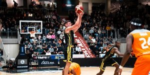 Ηττήθηκε το Μαρούσι στο ντεμπούτο του Ηλία Ζούρου στον πάγκο για το Europe Cup