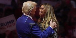 Ο Μελάνια Τραμπ και ο Ντόναλντ Τραμπ