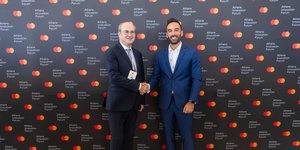 Κωστής Χατζηδάκης, Υπουργός Εθνικής Οικονομίας και Οικονομικών και Παναγιώτης Πολύδωρος, Country Manager στη Mastercard για την Ελλάδα, την Κύπρο και τη Μάλτα