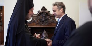 Συνάντηση του Πρωθυπουργού Κυριάκου Μητσοτάκη με τον Μητροπολίτη Βελγίου