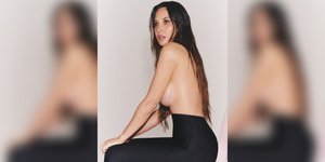 Η Ολίβια Μαν ποζάρει τόπλες και δείχνει τις ουλές από την μαστεκτομή