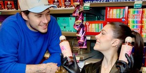 Νίκολα Πελτζ και Μπρούκλιν Μπέκαμ