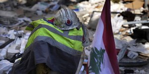 στολη κρανος σημαια