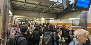 Επιβάτες τρένου στο Στρασβούργο