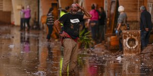 Χάος από τη φονική θεομηνία στη Βαλένθια της Ισπανίας