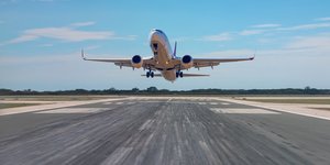 Θυελλώδεις άνεμοι ανάγκασαν αεροπλάνο να επιστρέψει στην Αθήνα από τα Χανιά