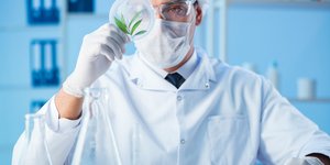 Φαρμακευτική κάνναβη... με συνταγή γιατρού!