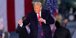 Ντόναλντ Τραμπ