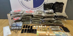 Εξαρθρώθηκε εγκληματική ομάδα που διακινούσε ναρκωτικά στην Αττική