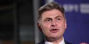 Νικόλας Φαραντούρης