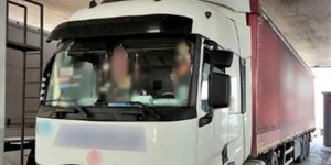 Μετανάστες σε φορτηγό 