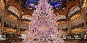 Το φετινό χριστουγεννιάτικο δέντρο των Galeries Lafayette 