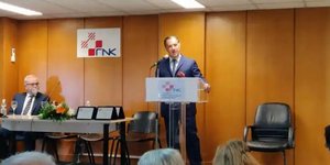 Ο Άδωνις Γεωργιάδης στο Γενικό Νοσοκομείο Κορίνθου