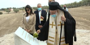 Ο αρχιεπίσκοπος Ιερώνυμος έθεσε τον θεμέλιο λίθο στο κέντρο Αλτσχάιμερ στο Δήλεσι