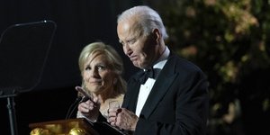 Η συγκίνηση του Τζο Μπάιντεν στο αποχαιρετιστήριο πάρτι στον Λευκό Οίκο