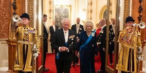 Ο βασιλιάς Κάρολος και η βασίλισσα Καμίλα