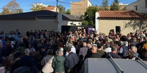 Υποστηρικτές του Στέφανου Κασσελάκη στον Ταύρο