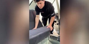 Καθαρισμός αυτοκινήτου μετά από 30 χρόνια 