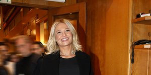Η Φαίη Σκορδά, με total outfit, σε εοίσημη πρεμιέρα