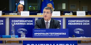 Η ακρόαση του Απόστολου Τζιτζικώστα, υποψήφιου επιτρόπου για τις Βιώσιμες Μεταφορές και τον Τουρισμό
