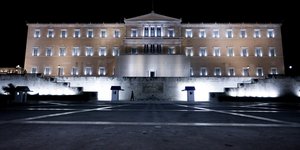 Νυχτερινό στιγμιότυπο της Βουλής