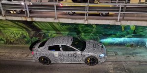 Το αυτοκίνητο της Xiaomi με καμουφλάζ στην Ελλάδα