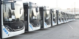 100 ολοκαίνουργια, ηλεκτρικά λεωφορεία βγαίνουν στους δρόμους της Αθήνας