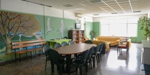 Το 414 ΣΝΕΝ (Στρατιωτικό Νοσοκομείο Ειδικών Νοσημάτων) όπου νοσηλεύεται φρουρούμενος ο 45χρονος αστυνομικός της Βουλής