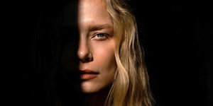 Πέντε προϊόντα απολέπισης σώματος κατά της ξηρότητας