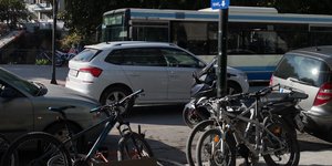 Αυτοκίνητα στους δρόμους