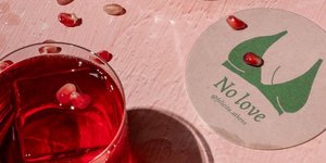 Wine bar στο Ρουφ με τέλεια κοκτέηλ και συνοδευτικά