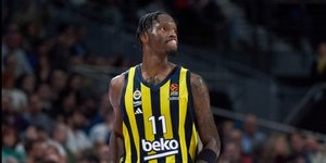 Μεγάλο «διπλό» της Φενέρ στη Μαδρίτη